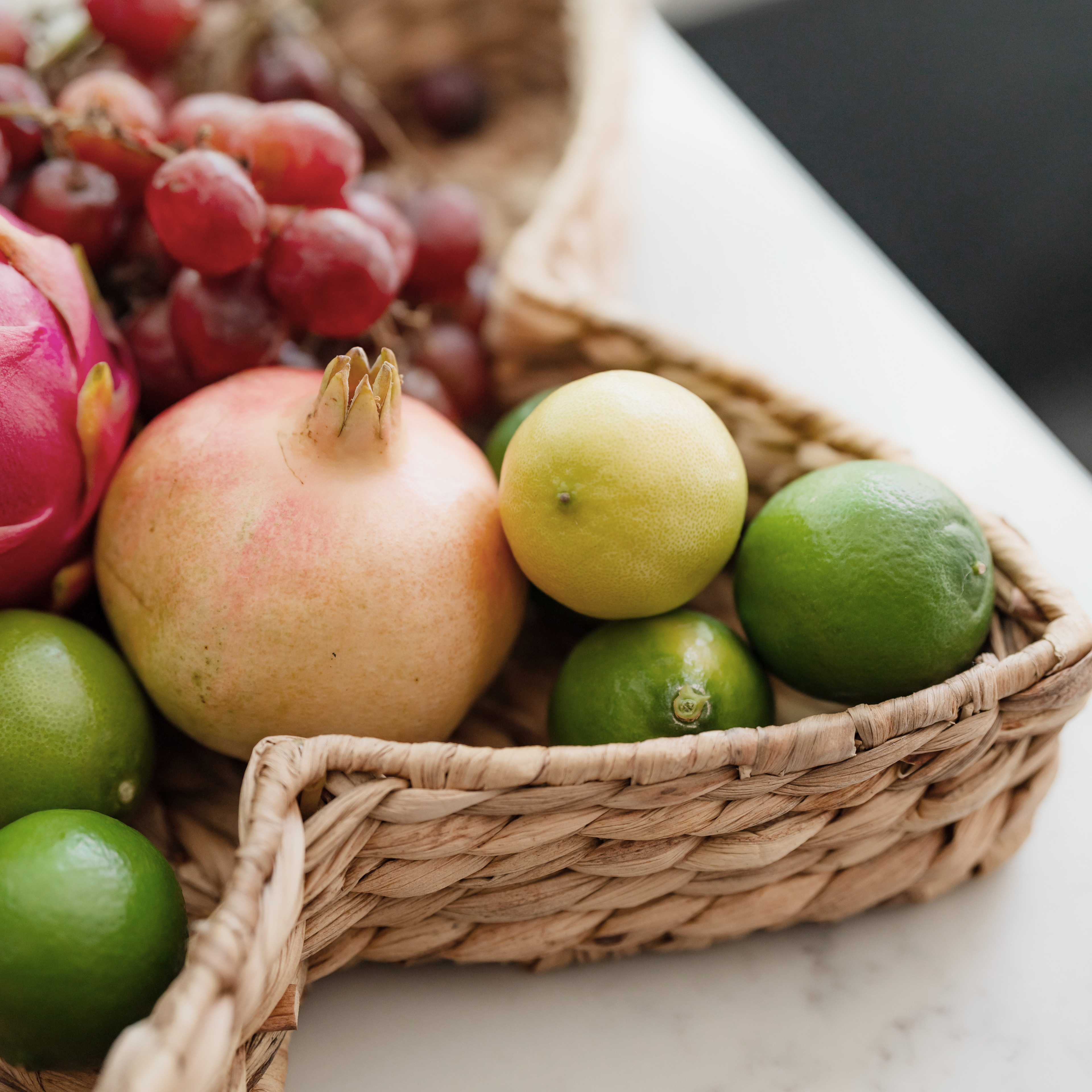 Handwoven Water Hyacinth Star Tray with Mesh Food Cover