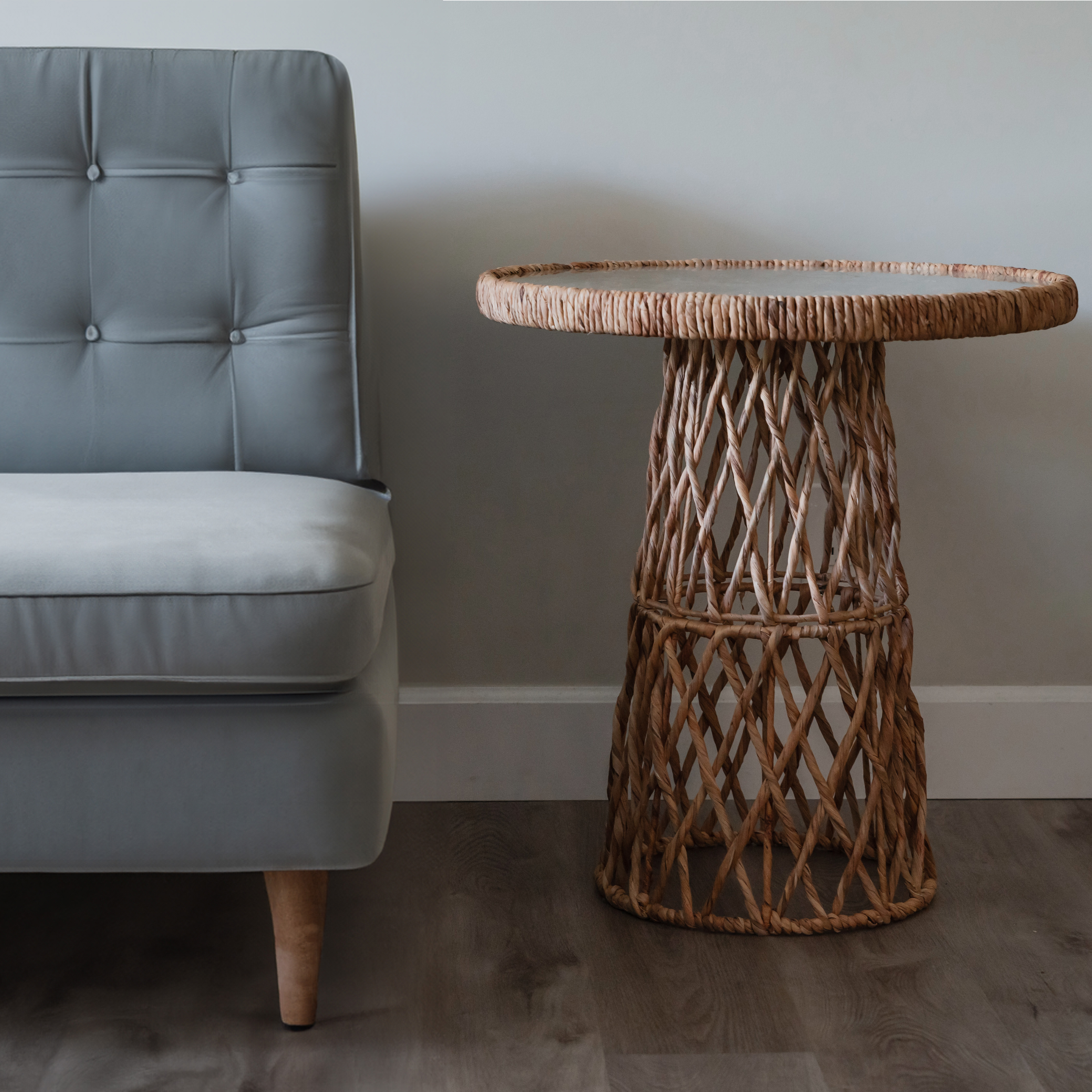 Geometric Circular Side Table with Tempered Glass Top