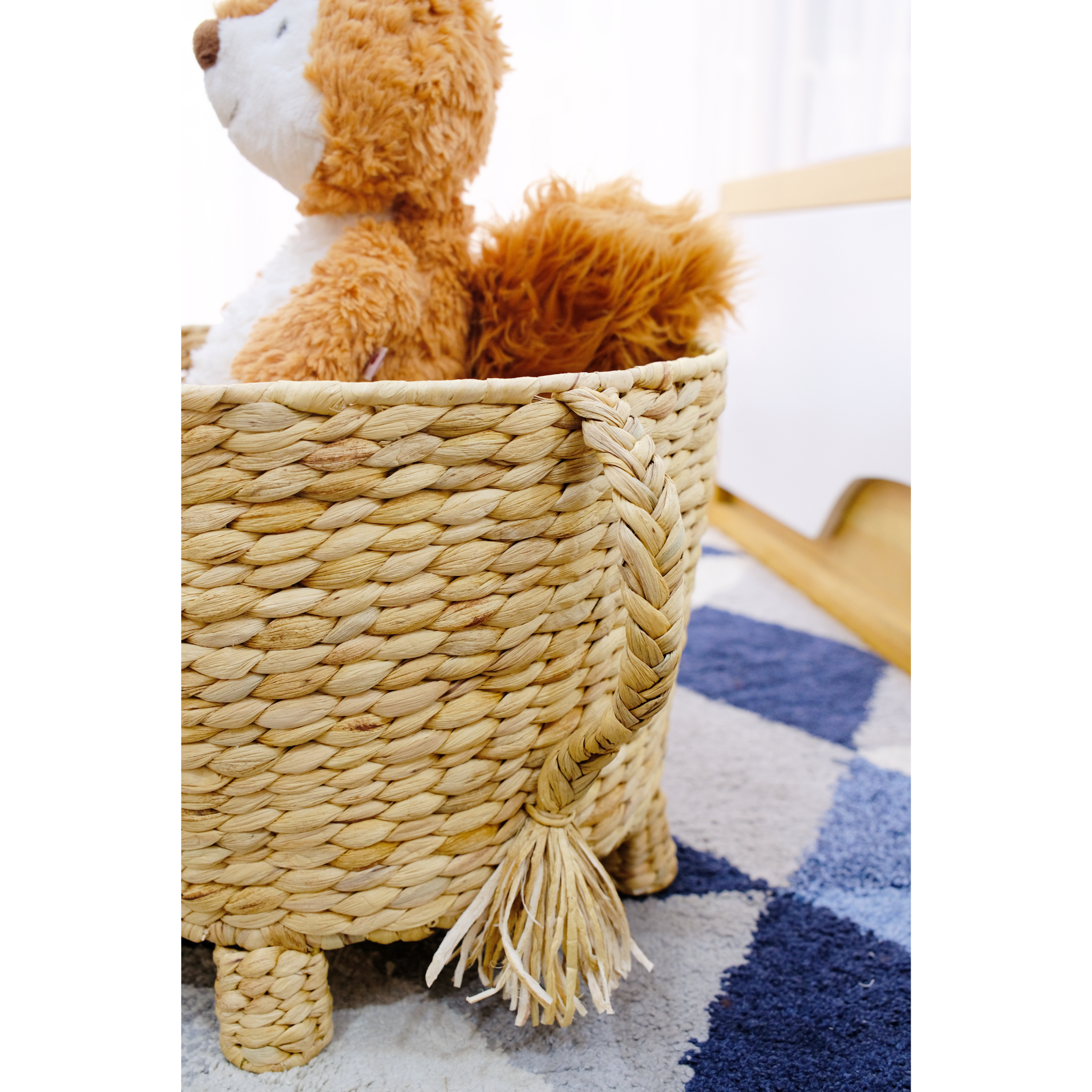 Handwoven Elephant Basket – Natural Animal-shaped Storage Bin With Trunk & Tail Accents